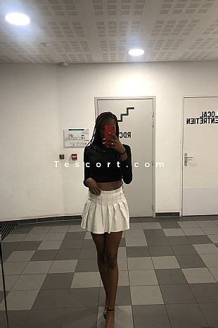 Escort Girls à Valbonne – Rencontres Discrètes et Élégantes